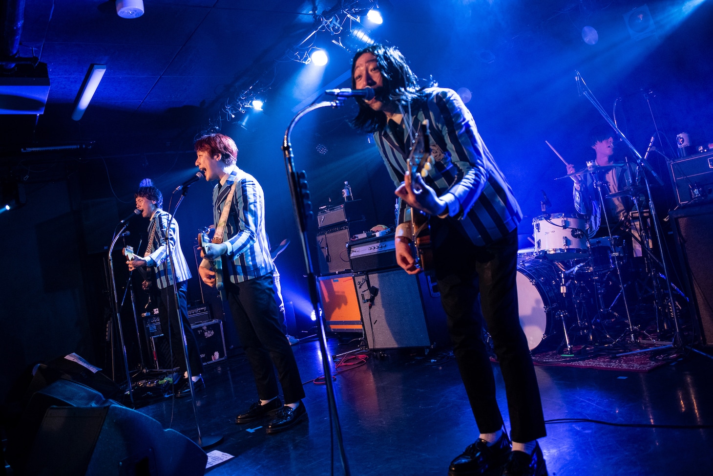 「ライブナタリー “a flood of circle x THE BAWDIES”」よりTHE BAWDIES。（Photo by MAYUMI）