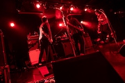 「ライブナタリー “a flood of circle x THE BAWDIES”」よりTHE BAWDIES。（Photo by MAYUMI）