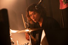 渡邊一丘（Dr / a flood of circle）（Photo by MAYUMI）