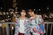 「BULLET TRAIN ALOHA&HARU CONCEPT PHOTOBOOK アイハヨルノイロ」より、ハルとアロハ。