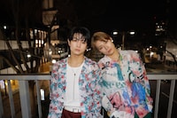 「BULLET TRAIN ALOHA&HARU CONCEPT PHOTOBOOK アイハヨルノイロ」より、超特急のハルとアロハ。