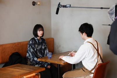 「jo0ji『不屈に花』篇」撮影の様子。