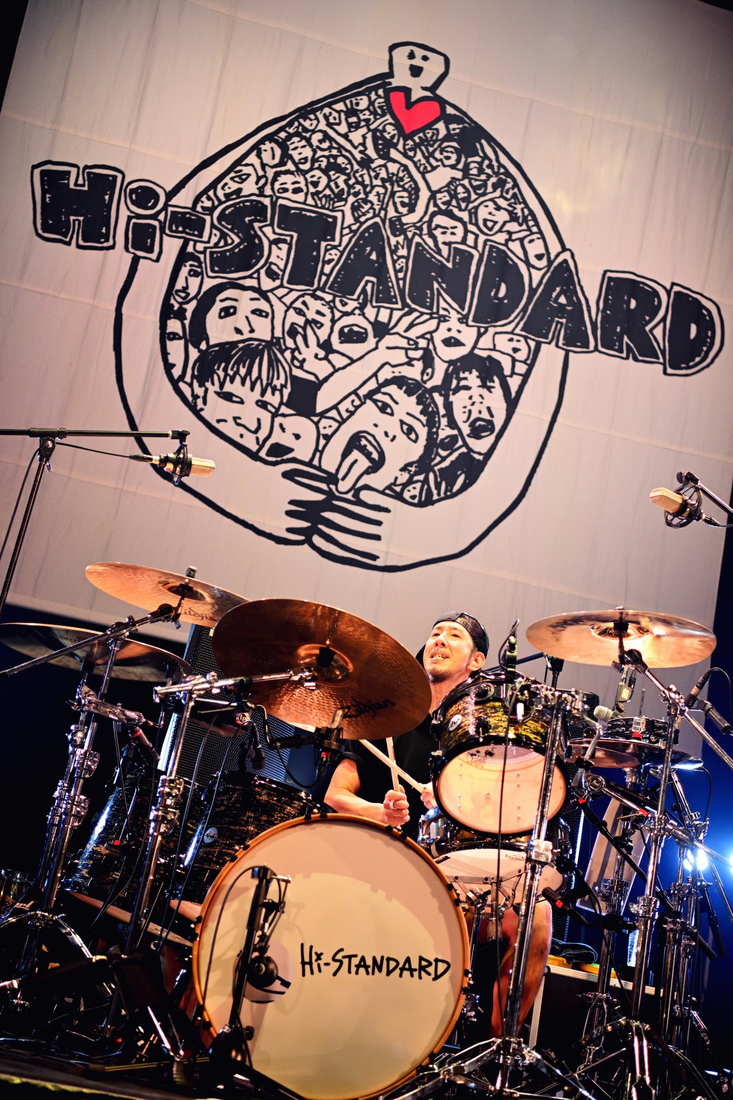 ZAX（Dr / Hi-STANDARD）（撮影：半田安政）