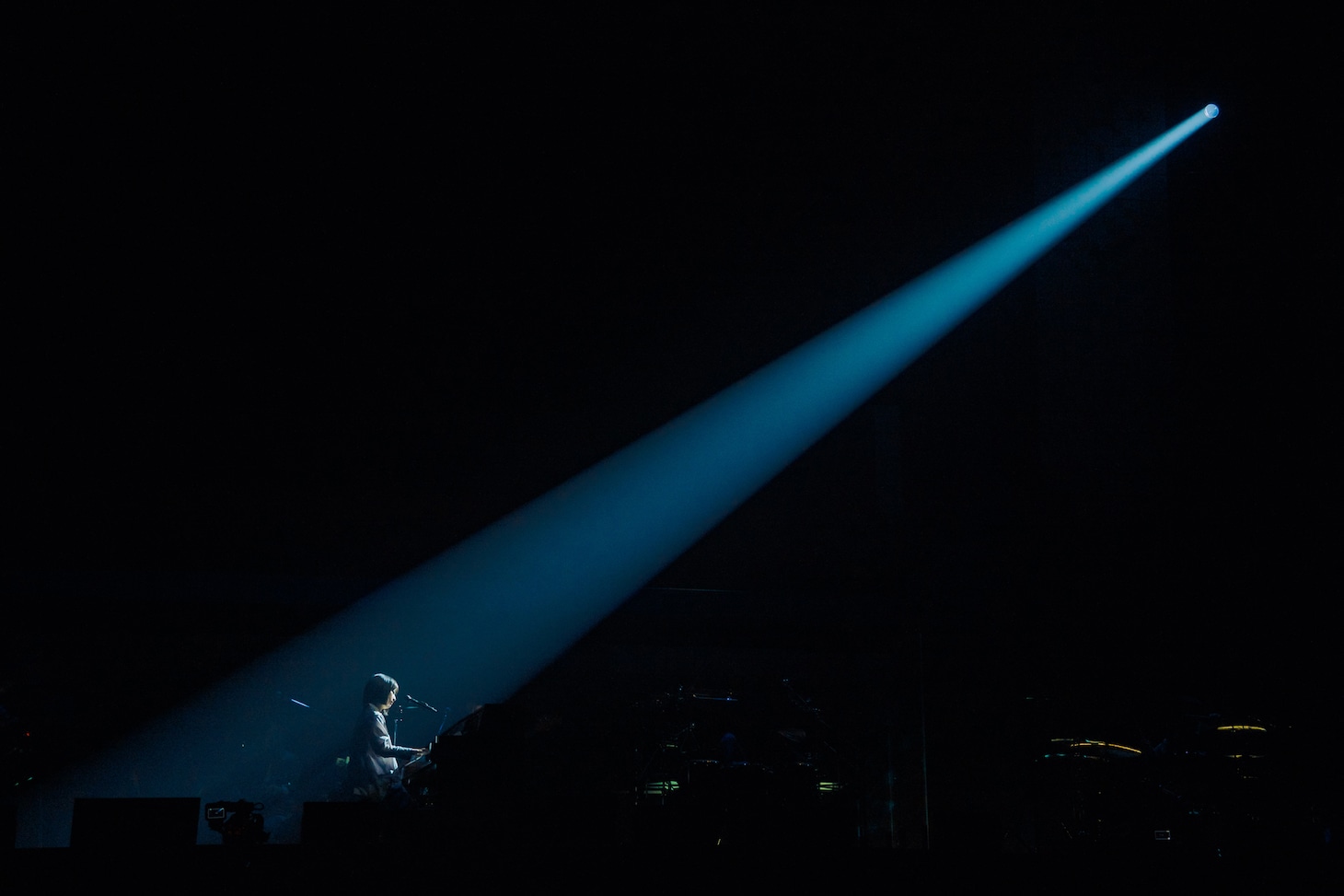 TOMOOによるライブの様子。（撮影：堤瑛史）