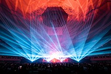 Penthouse「Penthouse ONE MANLIVE in 日本武道館 "By The Fireplace"」の様子。（撮影：田中聖太郎）