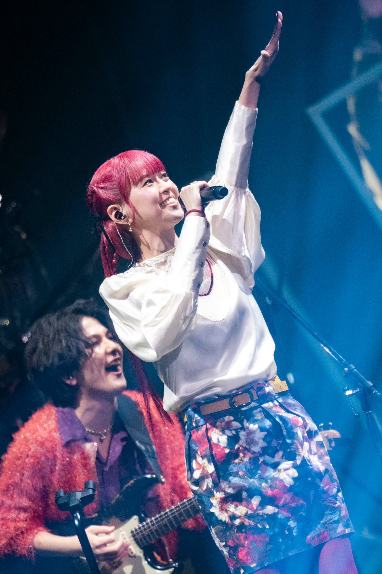 浪岡真太郎（Vo, G）と大島真帆（Vo）。（撮影：田中聖太郎）