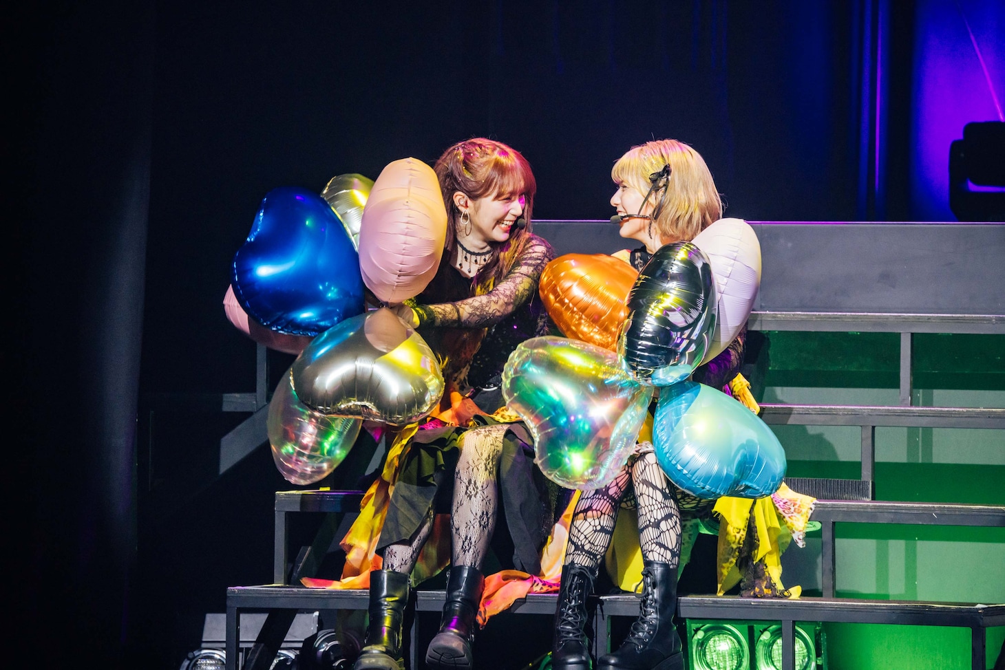 左から愛来、鈴木萌花。（Photo by Masato Yokoyama）