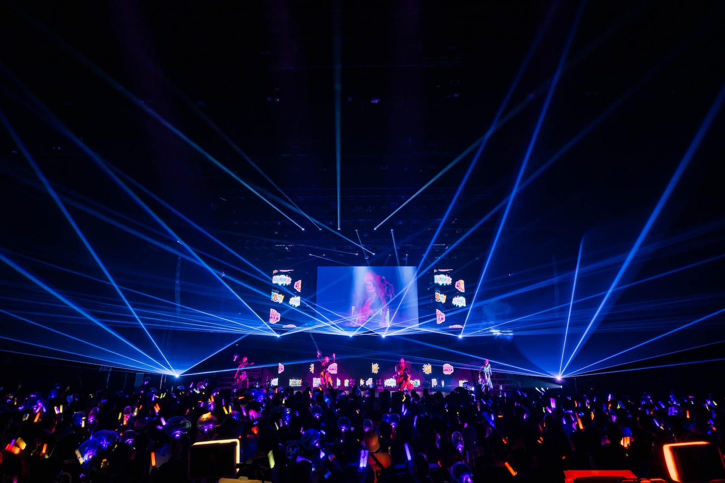 「AMEFURASSHI FINAL LIVE “AMEFURASSHI IS HERE”」の様子。（Photo by Masato Yokoyama）