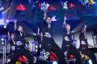 Lienel「羅武が如く～恋の風林火山～」パフォーマンスの様子。（撮影：米山三郎）