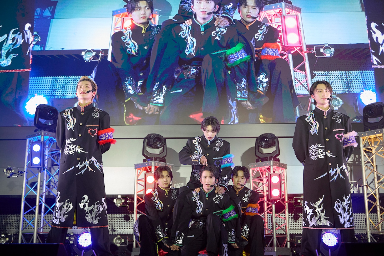 Lienel「羅武が如く～恋の風林火山～」パフォーマンスの様子。（撮影：米山三郎）