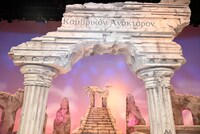 「カンブリア宮殿」新セット