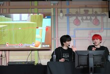 にぎやかに言い合いをするリョウガとユーキ。