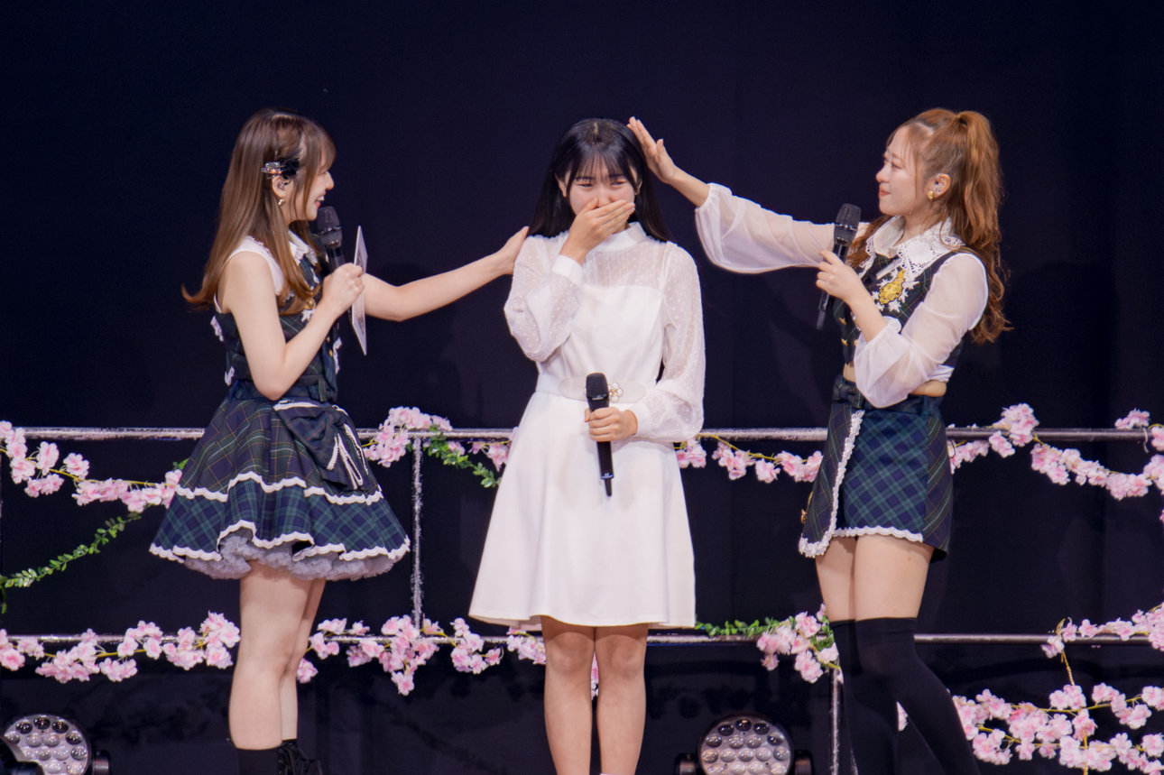 モーニング娘。'26の新メンバー発表の様子。