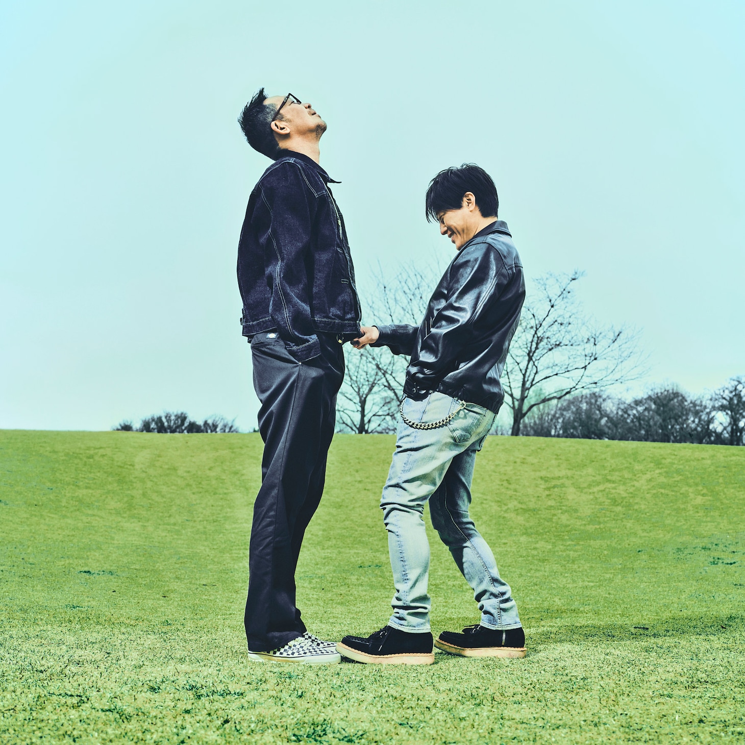 コブクロの25周年記念ビジュアル。