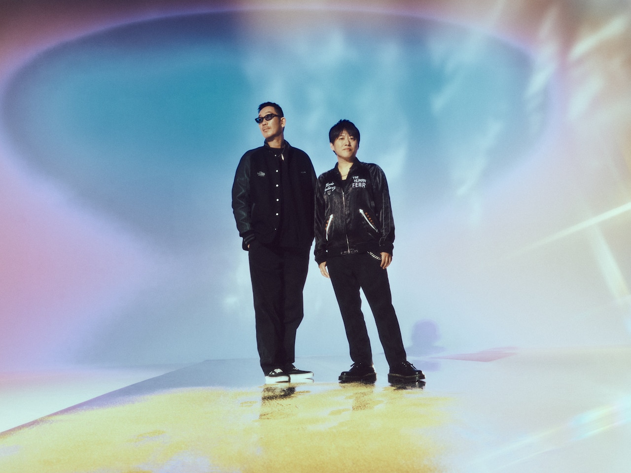 本日メジャーデビュー25周年、コブクロが新曲リリース＆「YELL」ジャケ写再現した記念ビジュアル公開