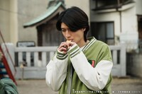 杢代和人演じるコロロ。©日本映画放送 ひかりTV