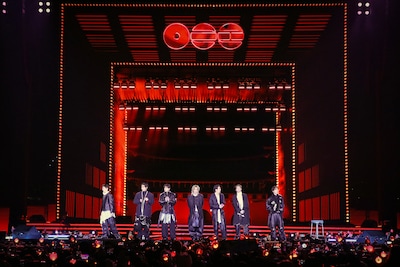 「BTS THE COMEBACK LIVE | ARIRANG」の様子。(P)&(C)BIGHIT MUSIC / Netflix