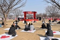 汝矣島漢江公園に設置された「LOVE SONG LOUNGE」の様子。(P)&(C)BIGHIT MUSIC