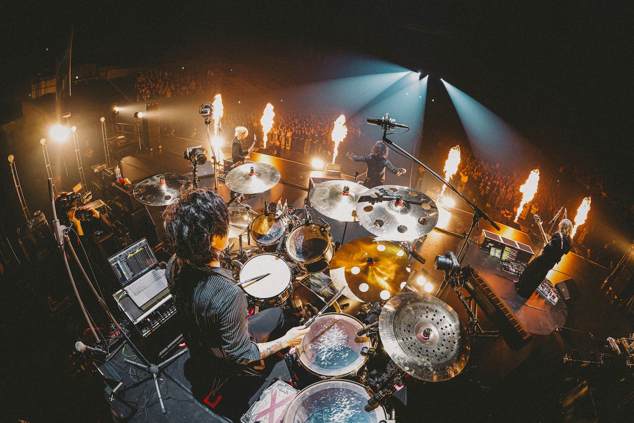 「DEZERT 47 AREA ONEMAN TOUR GRAND FINAL『僕らの音楽について』」幕張メッセ 幕張イベントホール公演の様子。（撮影：西槇太一）