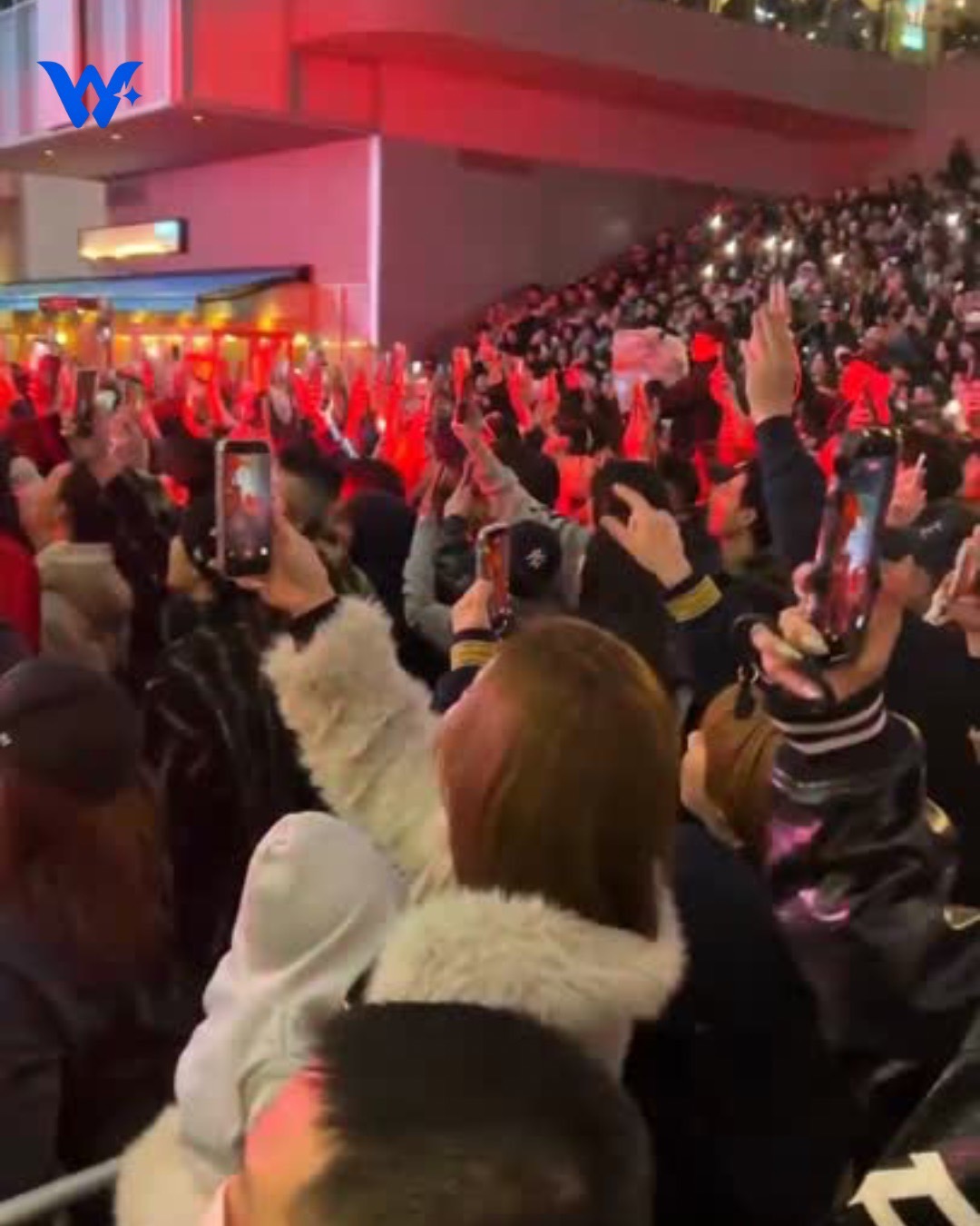 Masato Hayashiのゲリラライブの様子。