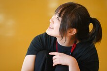 WACK若月氏を見つめるタテ・マエ。