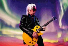 松本孝弘（B'z）