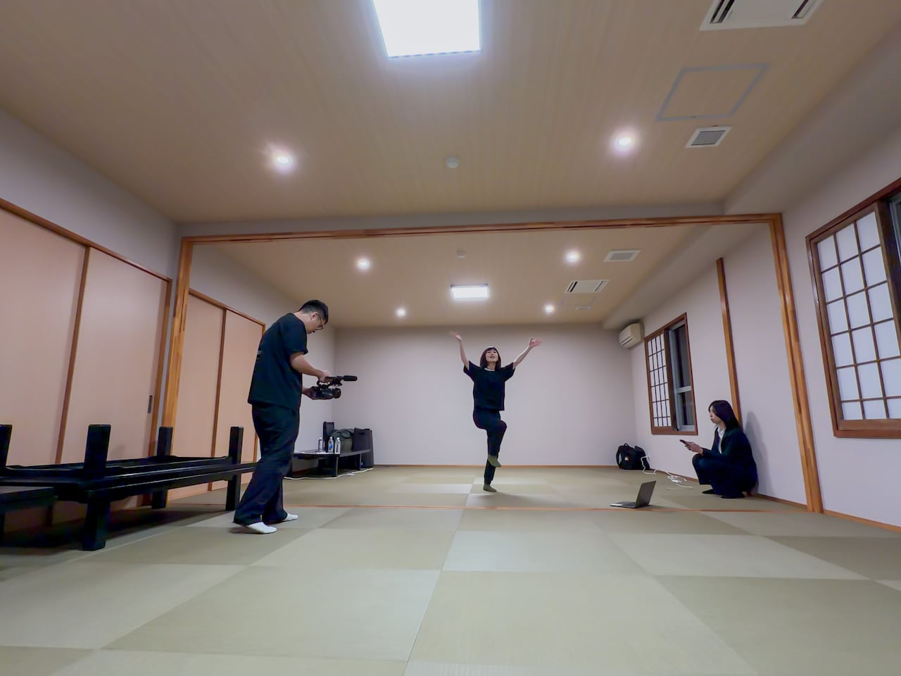 80回目のBiS「LOVE」を歌い踊るRYUUSEiKO。