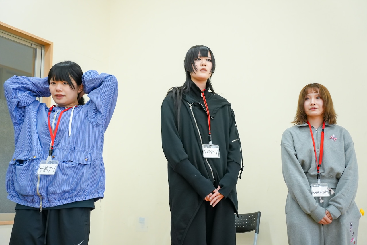 左からナ前アリ、ゲンジツユア、HANANOANA。