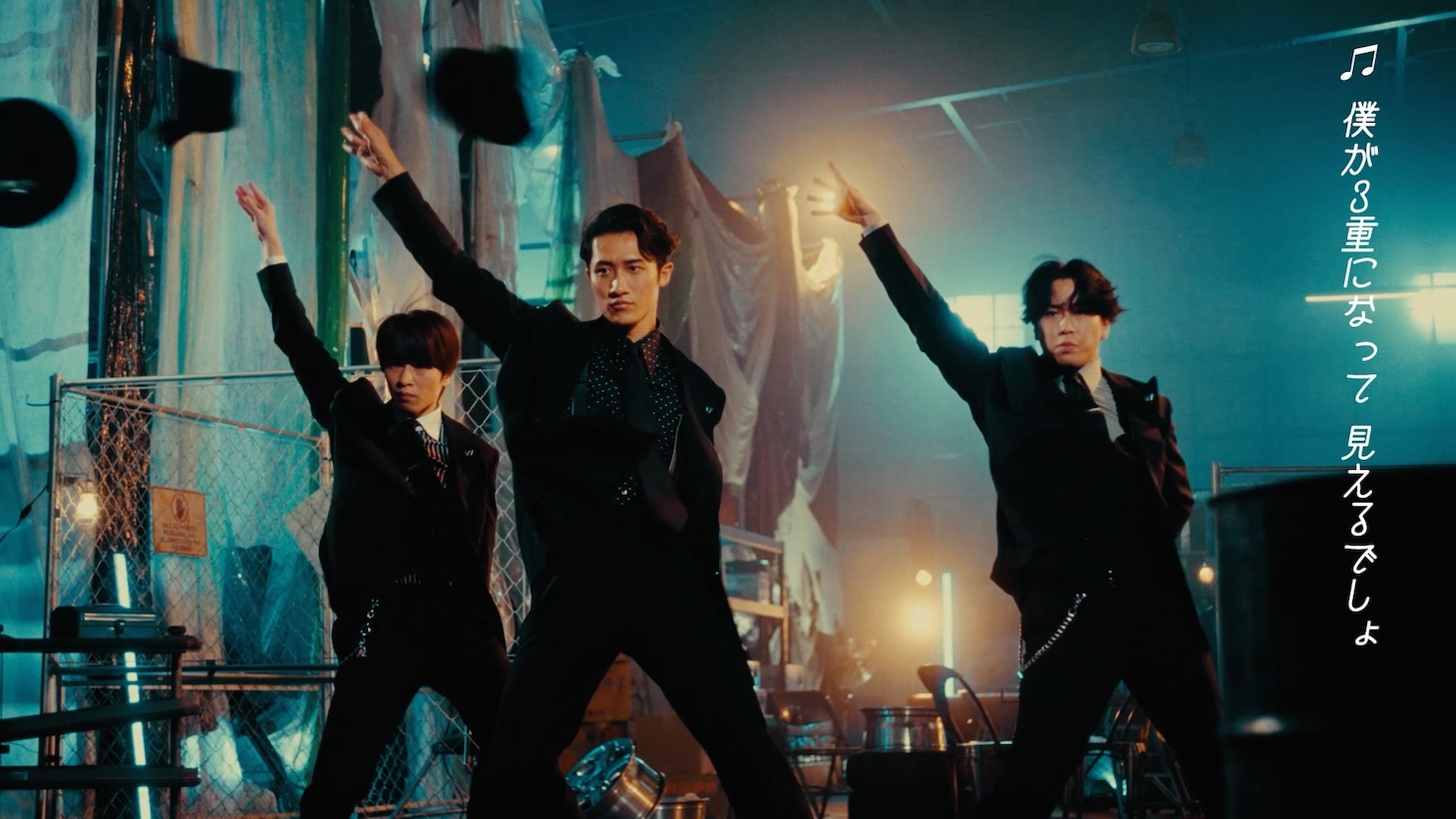 「WAVEワンデー ユープラス 乱視用」CM「ブレないぜ！WAVE EYES」編より。