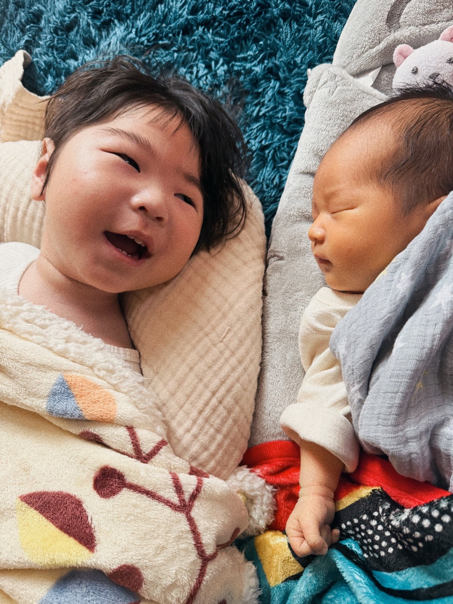 第1子の深音と第2子の輝音。