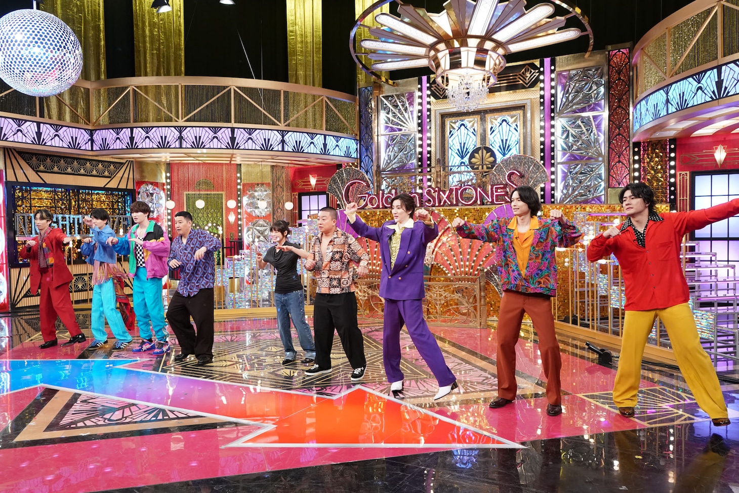 脳トレダンスに挑む出演者たち。©日本テレビ