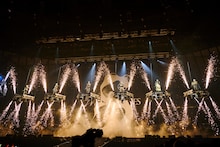 SixTONESが6にこだわるデビュー6周年ツアー、6カ所目の横アリで秋のスタジアムツアー発表