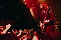 こやまたくや（G, Vo）（Photo by kawado）