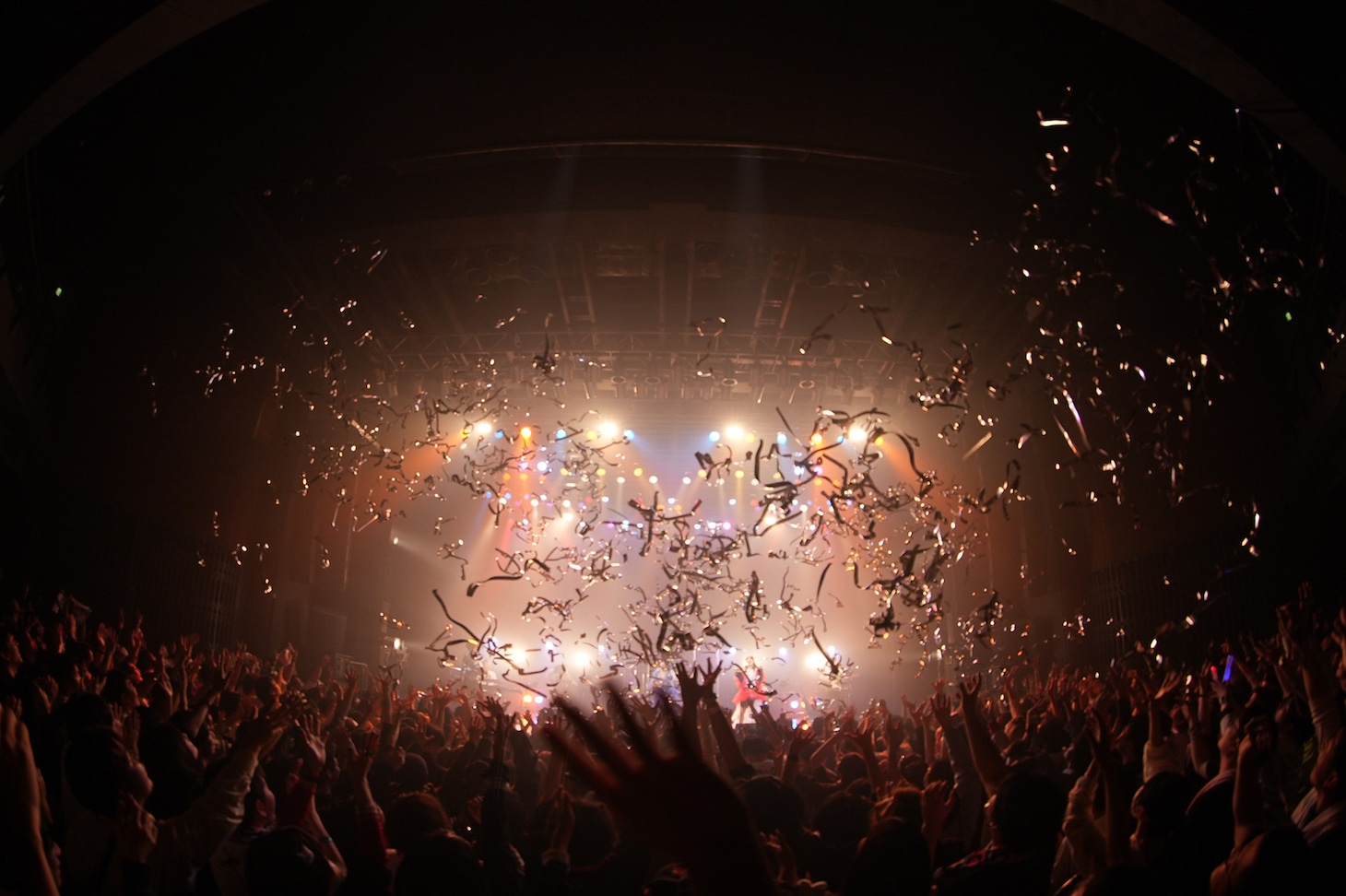 「三月春のパン(タシア)祭り 2026 -フレンズの春-」アンコールの様子。（撮影：入日伸介）