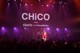 CHiCOのライブの様子。（撮影：入日伸介）