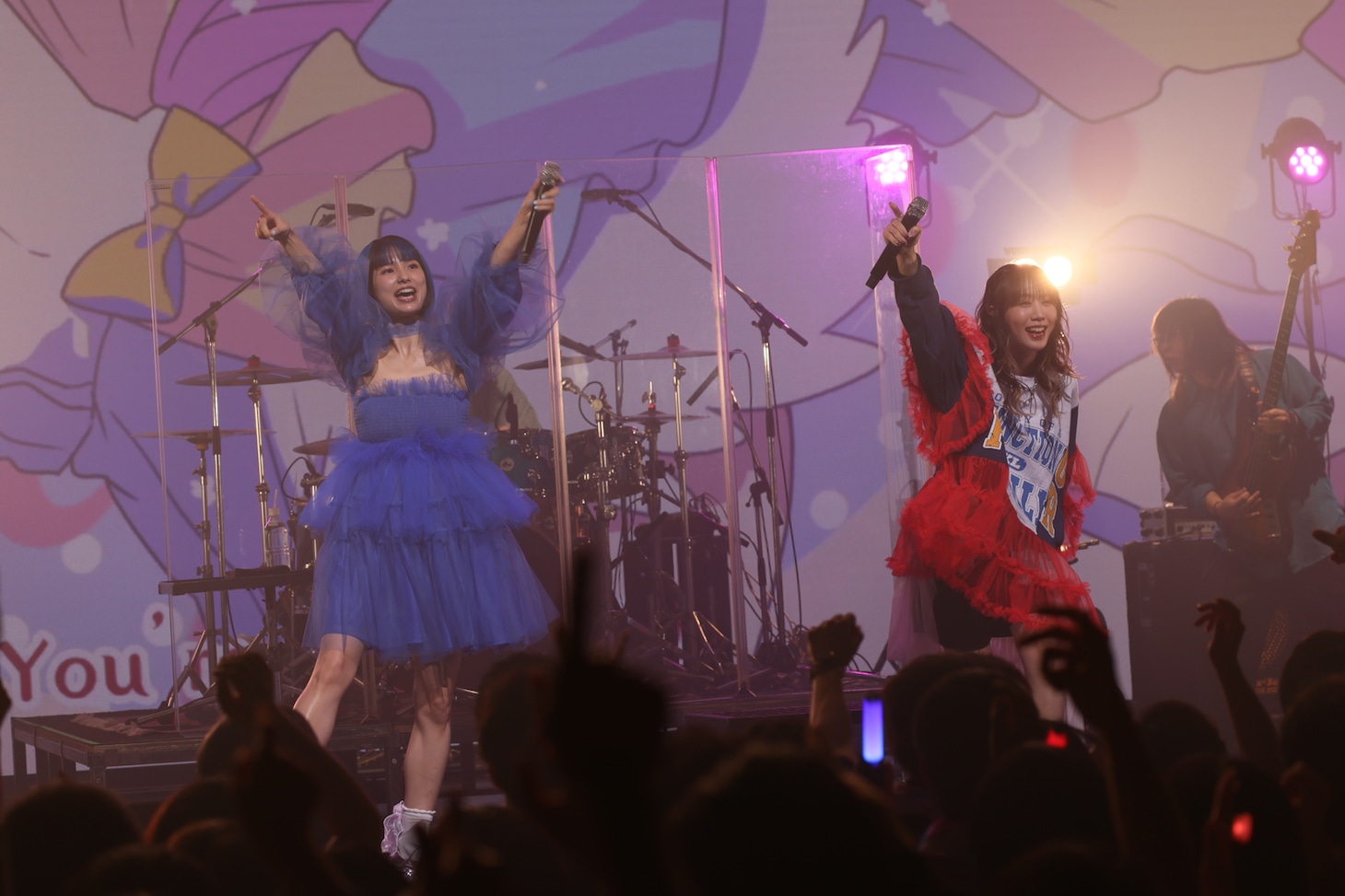 左からみあ、CHiCO。（撮影：入日伸介）