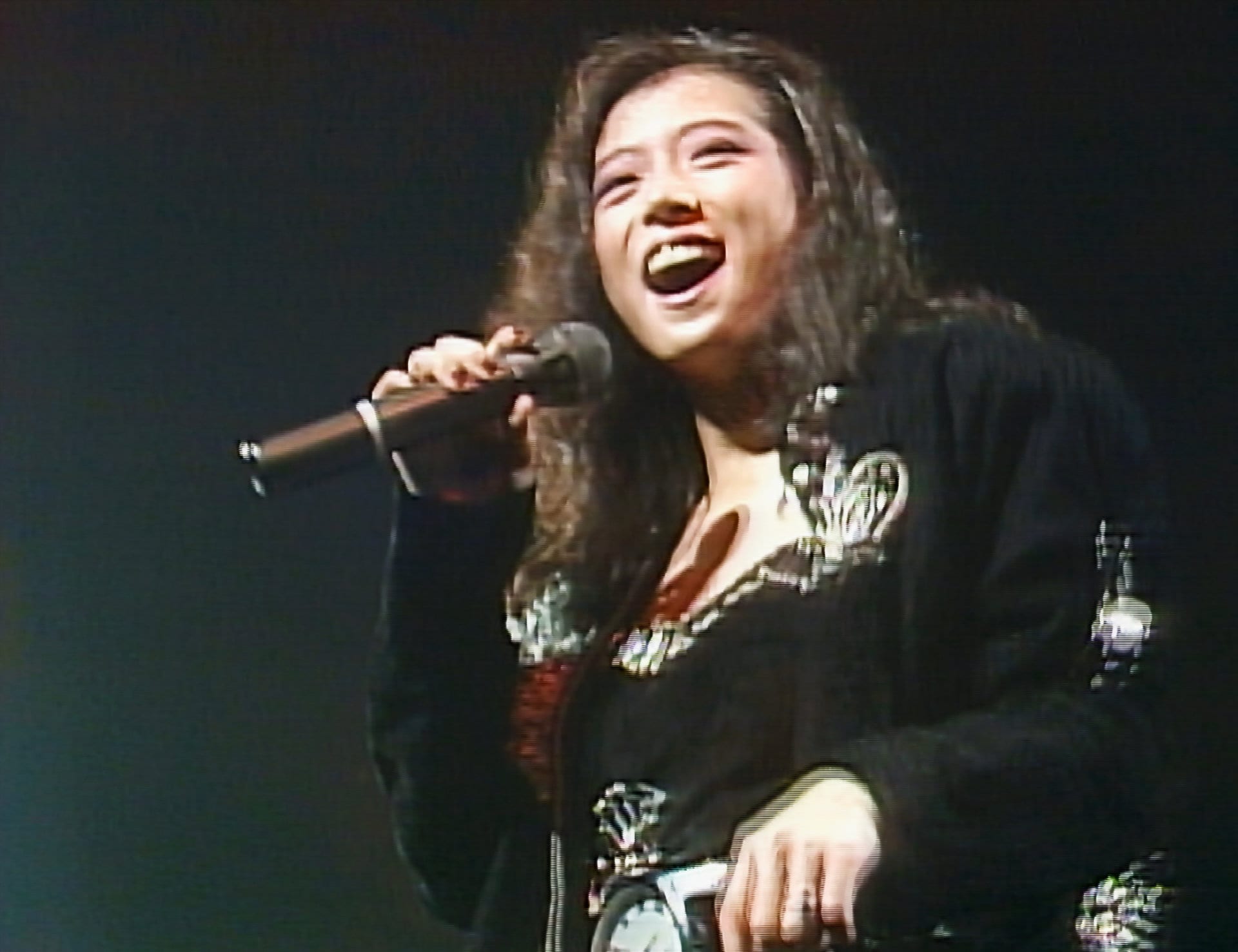 中森明菜 Live in '87・A HUNDRED days」より。 [画像ギャラリー 3/4