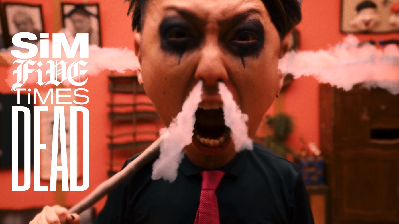 「FiVE TiMES DEAD」ミュージックビデオより。