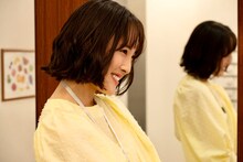 「あざとかわいいワタシが優勝」より、大友花恋演じる琴音。©︎TOKYO MX