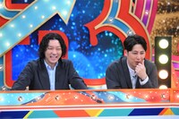 左から嶋佐和也（ニューヨーク）、屋敷裕政（ニューヨーク）。ⒸTBS
