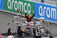 YOSHIKI流「君が代」コード進行を解説、アレンジに伝統への敬意と未来への希望が込められていた