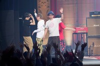 去り際の奥田民生。（撮影：三浦憲治 [ライトサム]）