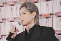 「YSL LOVENUDE HOTEL TOKYO SECRET CHECK-IN」レセプションに出席した平野紫耀（Number_i）。