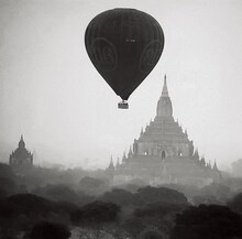 SLIGHT SLAPPERS「CUT OFF CHAINS」ジャケット