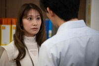 「あざとかわいいワタシが優勝」より、桜井玲香演じるなず奈。©︎TOKYO MX