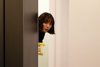 「あざとかわいいワタシが優勝」より、大友花恋演じる琴音。©︎TOKYO MX