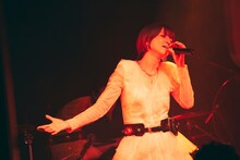 hitomi（Photo by Yuma Totsuka）