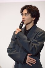 草川拓弥がジェフリー・ガイの胸筋を絶賛！香港・日本合作映画「殺手#4」挨拶で監督に鋭い質問も