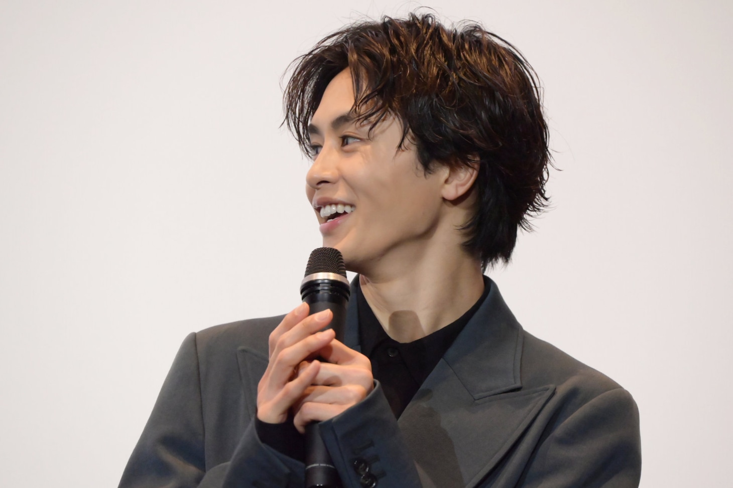 草川拓弥（超特急）