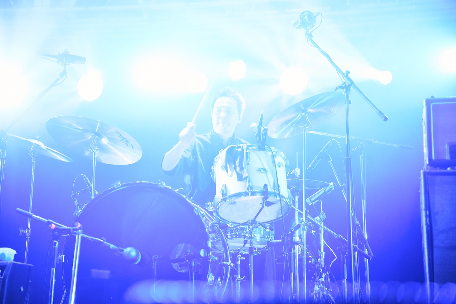 藤田勇（Dr / ART-SCHOOL）（撮影：中野敬久）